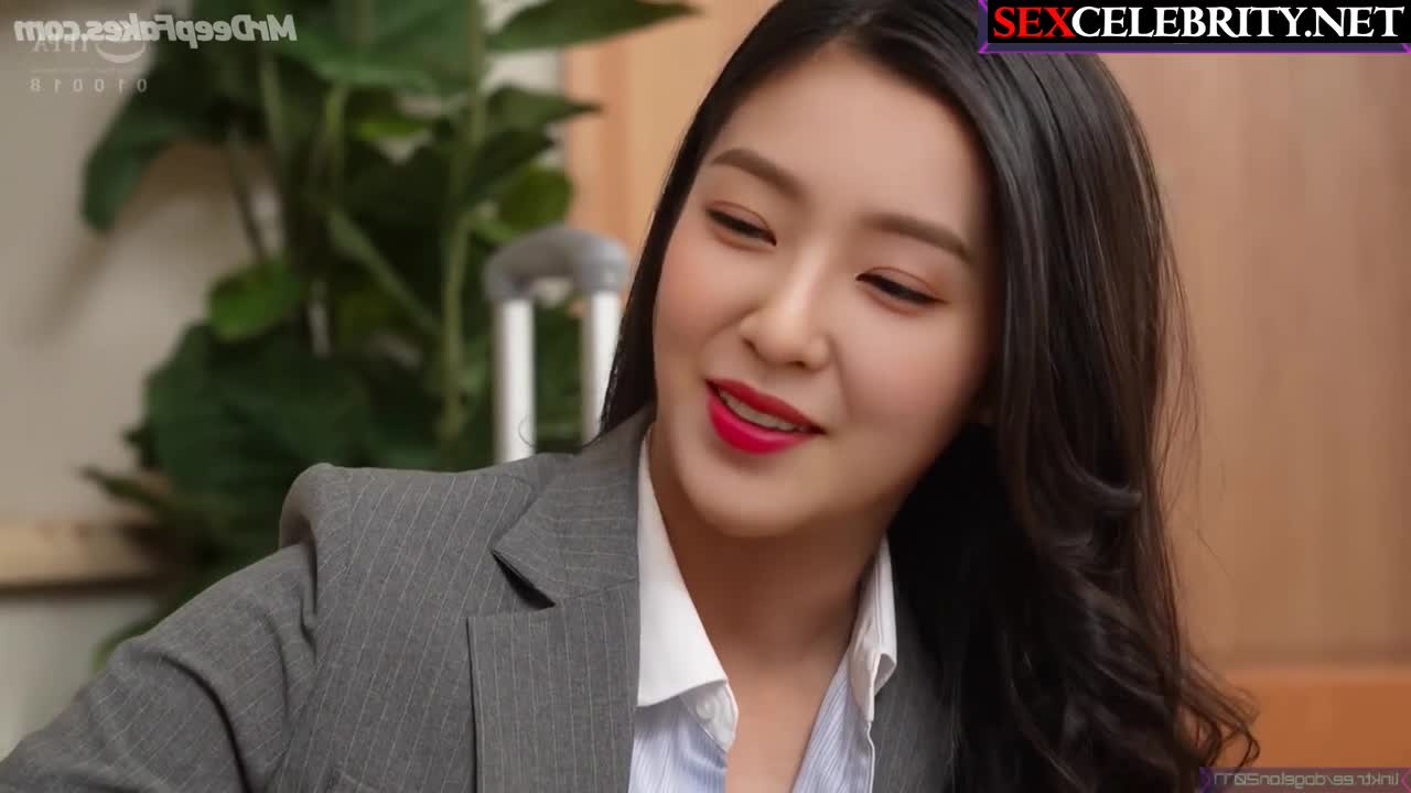 Irene (아이린) - cheating teen seduces her boss / Red Velvet 레드벨벳 섹스 장면 - DeepFakesCeleb