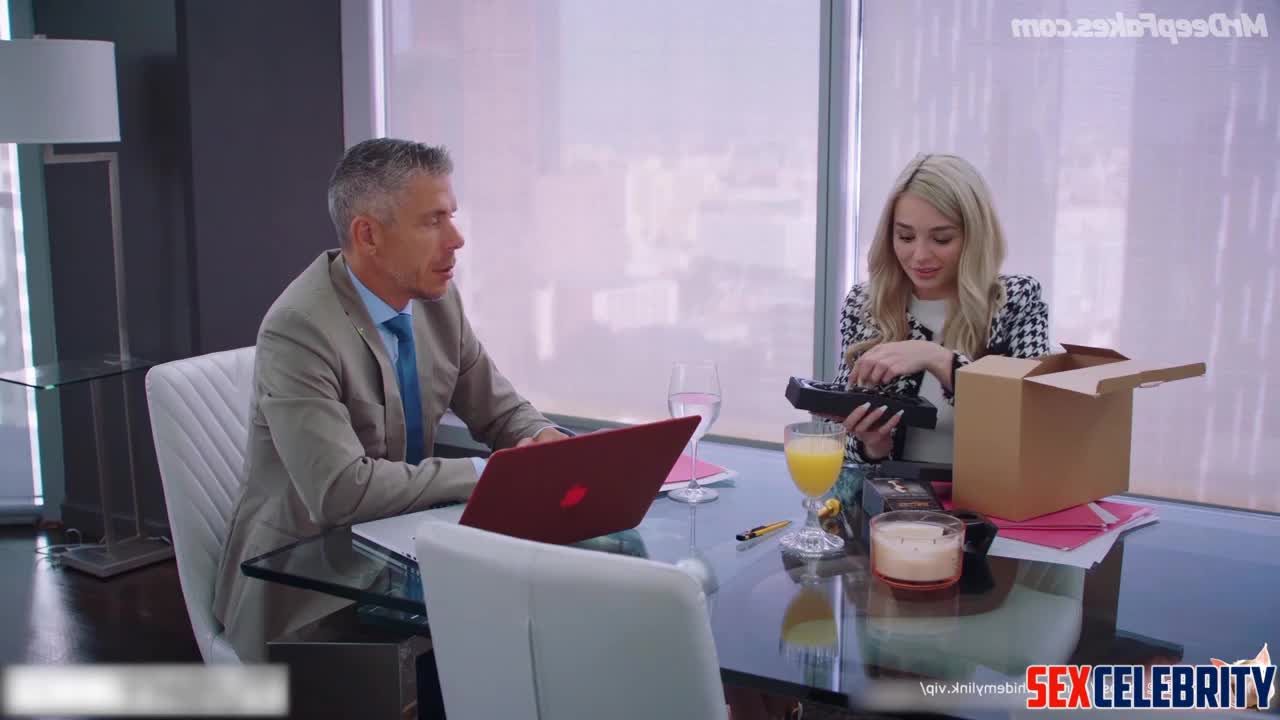 Slutty secretary allowed boss to fuck her in ass, ai Chloe Grace Moretz - DeepFakesCeleb